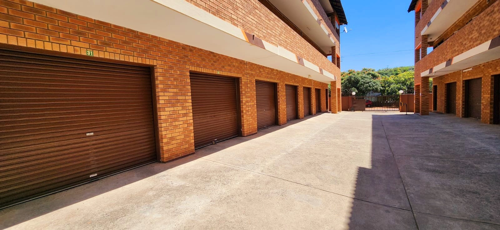 1 Bedroom Property for Sale in Rustenburg Central North West